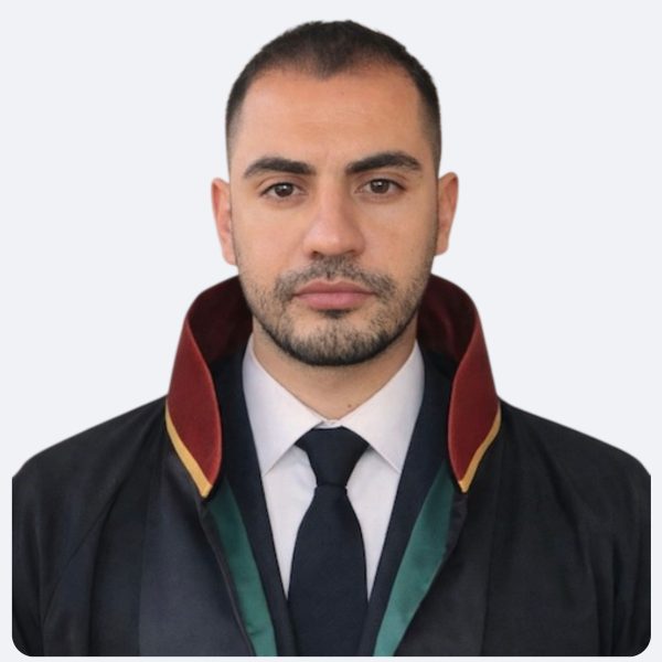 Avukat rehberi muzaffer 600x600